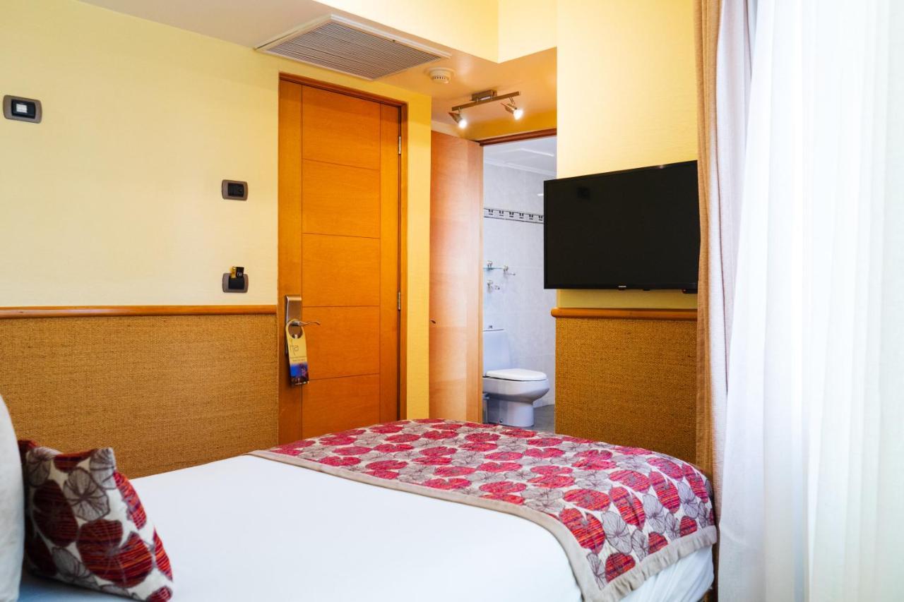 Hotel Restaurante Ankara 비냐델마르 외부 사진